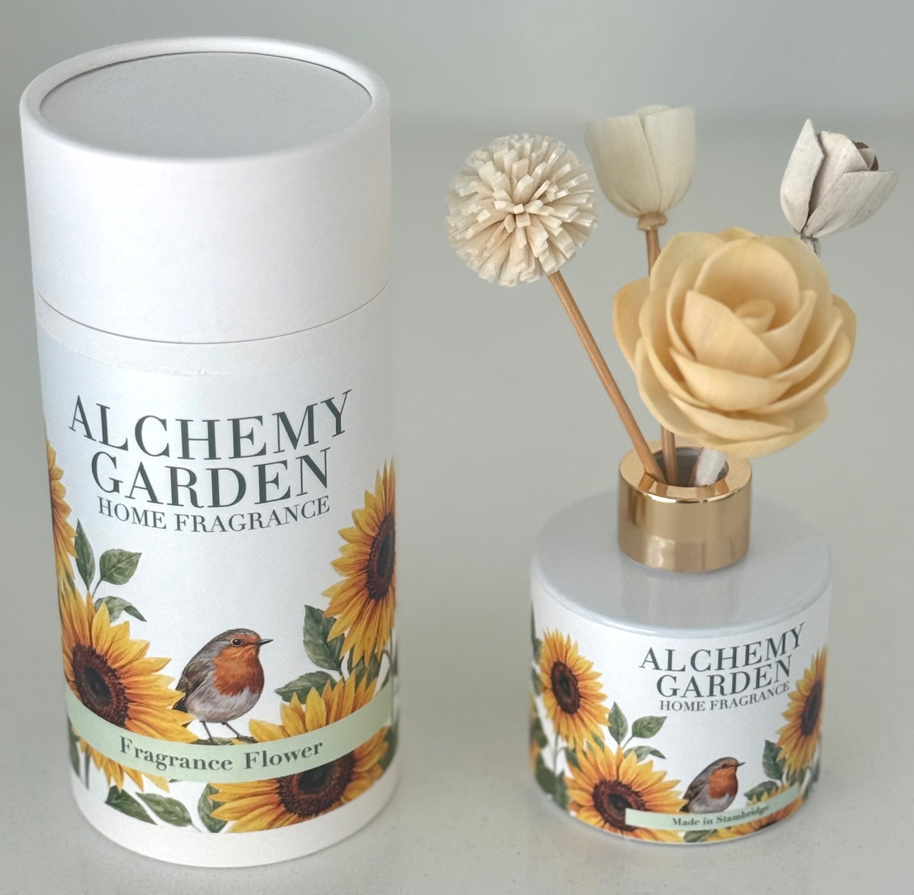 Robin — Cherry & Fig Luxury Botanical Flower Diffuser