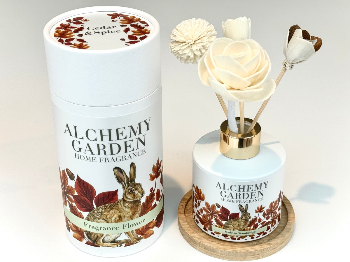 Cedar & Spice Fragrance Flower Reed Diffuser – Beautiful Hare - Luxury Botanical Home Fragrance by Alchemy Garden